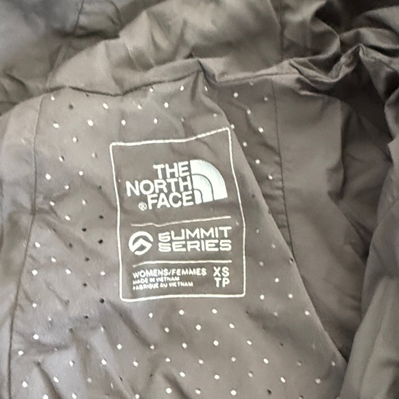 The North Face Women's Black Ski Jacket - Picture 3 of 5
